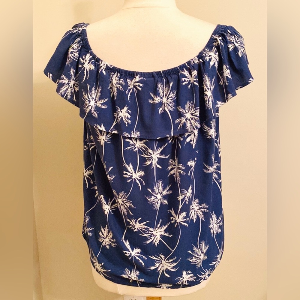 Style & Co Blue White Palm Tree Print SZ L Boho Casual Chic Beachy Summer Top - Picture 8 of 13